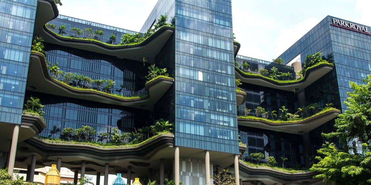 Hotel luxuoso em Singapura é exemplo de empreendimento sustentável